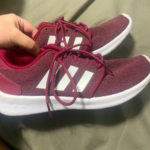 Adidas cloudfoam shoes